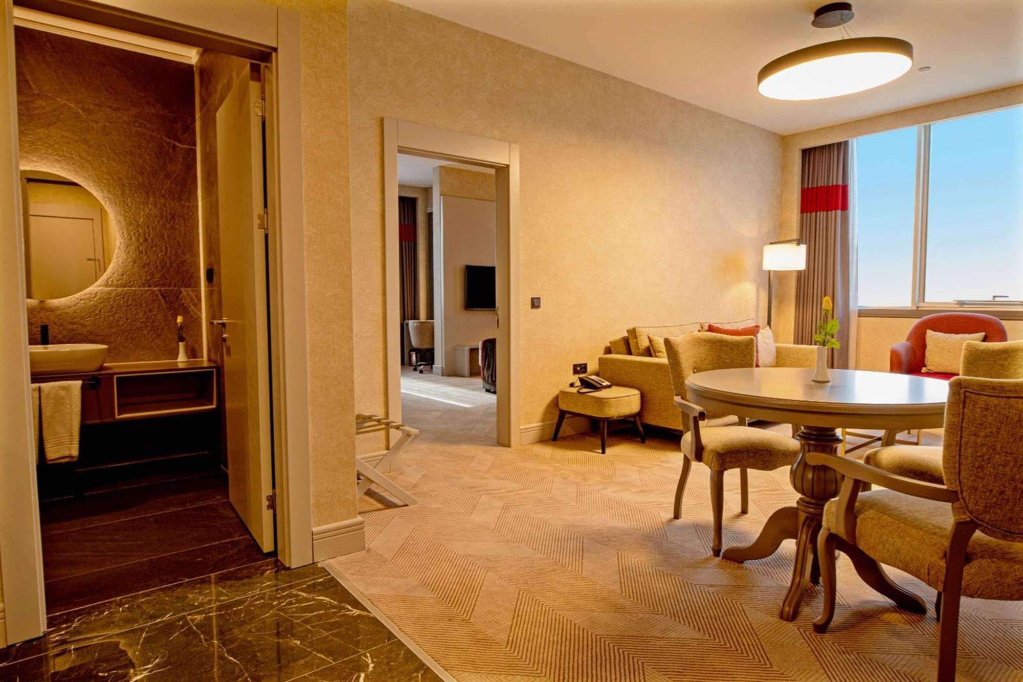 Hotel Ramada By Wyndham Diyarbakır Zewnętrze zdjęcie